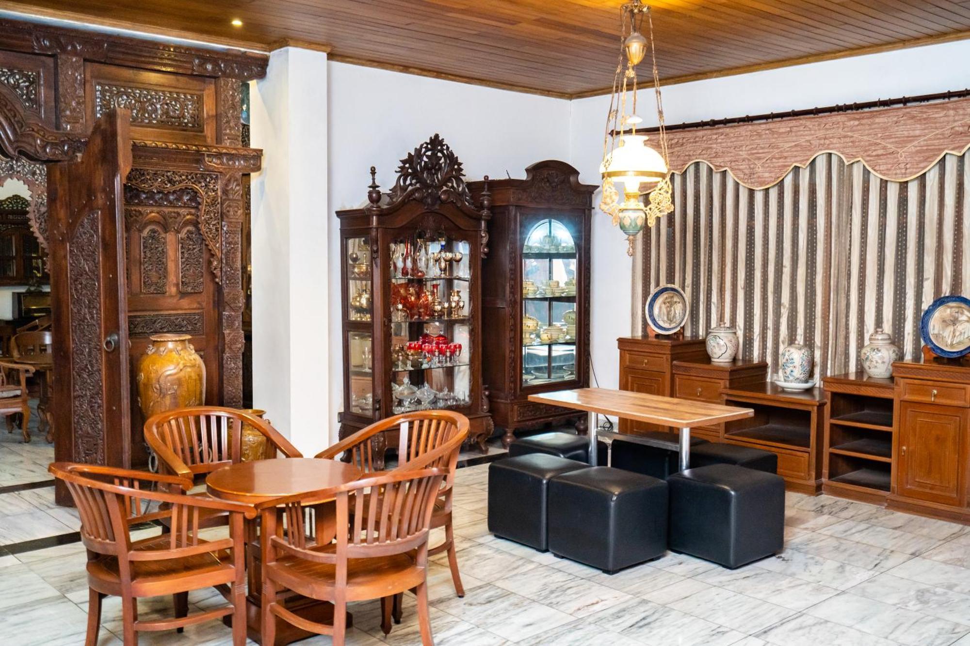 D Ajenk Boutique Guesthouse Kejayan Экстерьер фото
