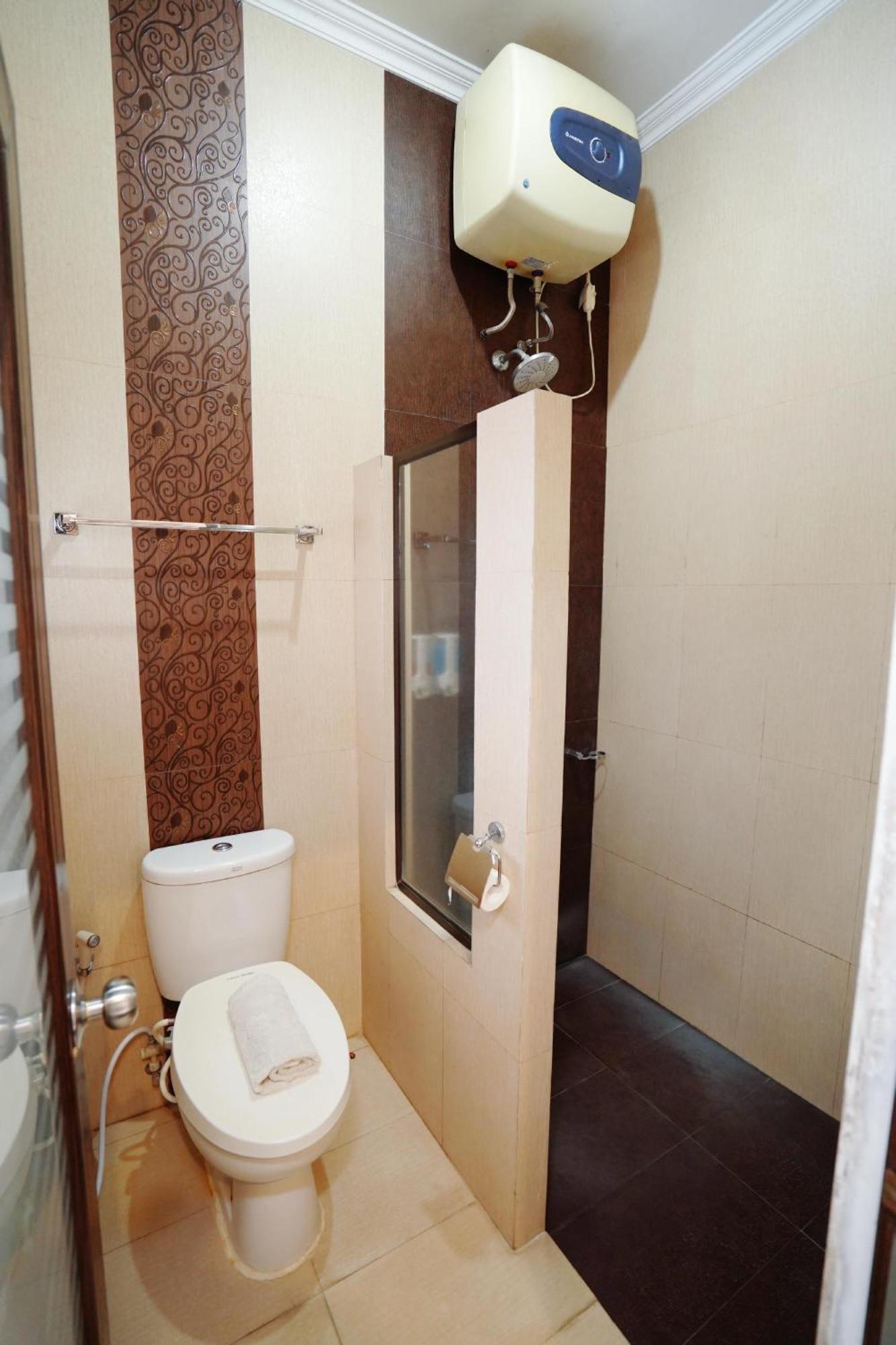 D Ajenk Boutique Guesthouse Kejayan Экстерьер фото