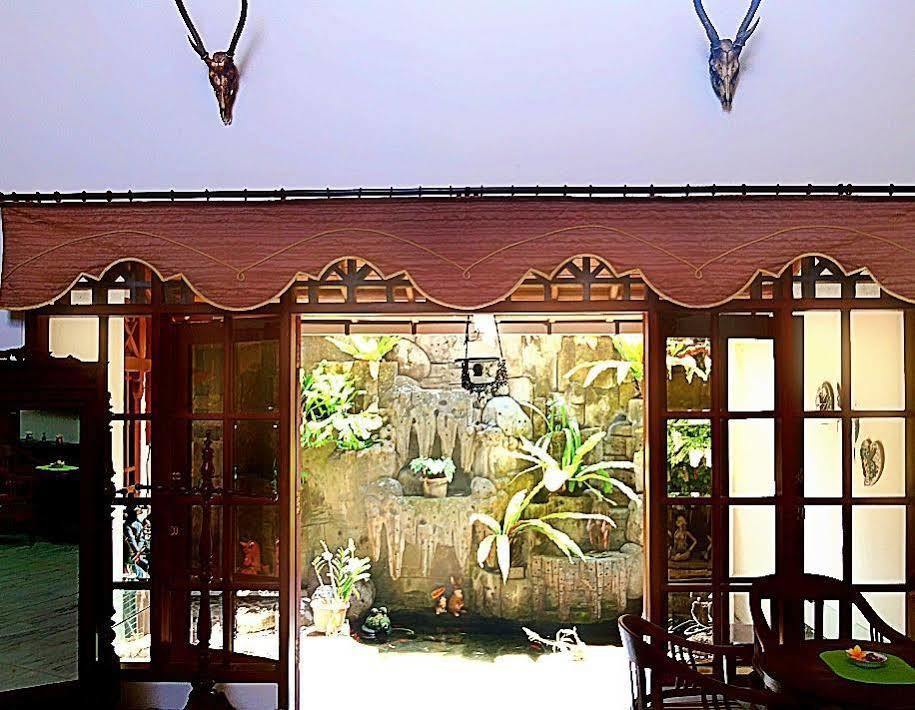 D Ajenk Boutique Guesthouse Kejayan Экстерьер фото